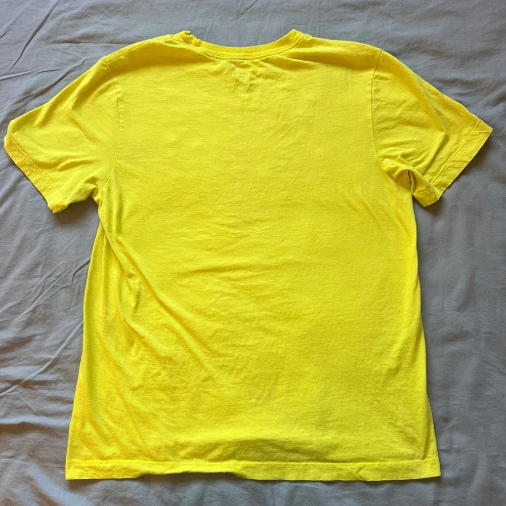 Oregon Mighty Ducks T Shirt Mens Medium Yellow Green NIKE Tee College University